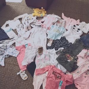 Lot of Girl Baby Clothes 3 to 12 months